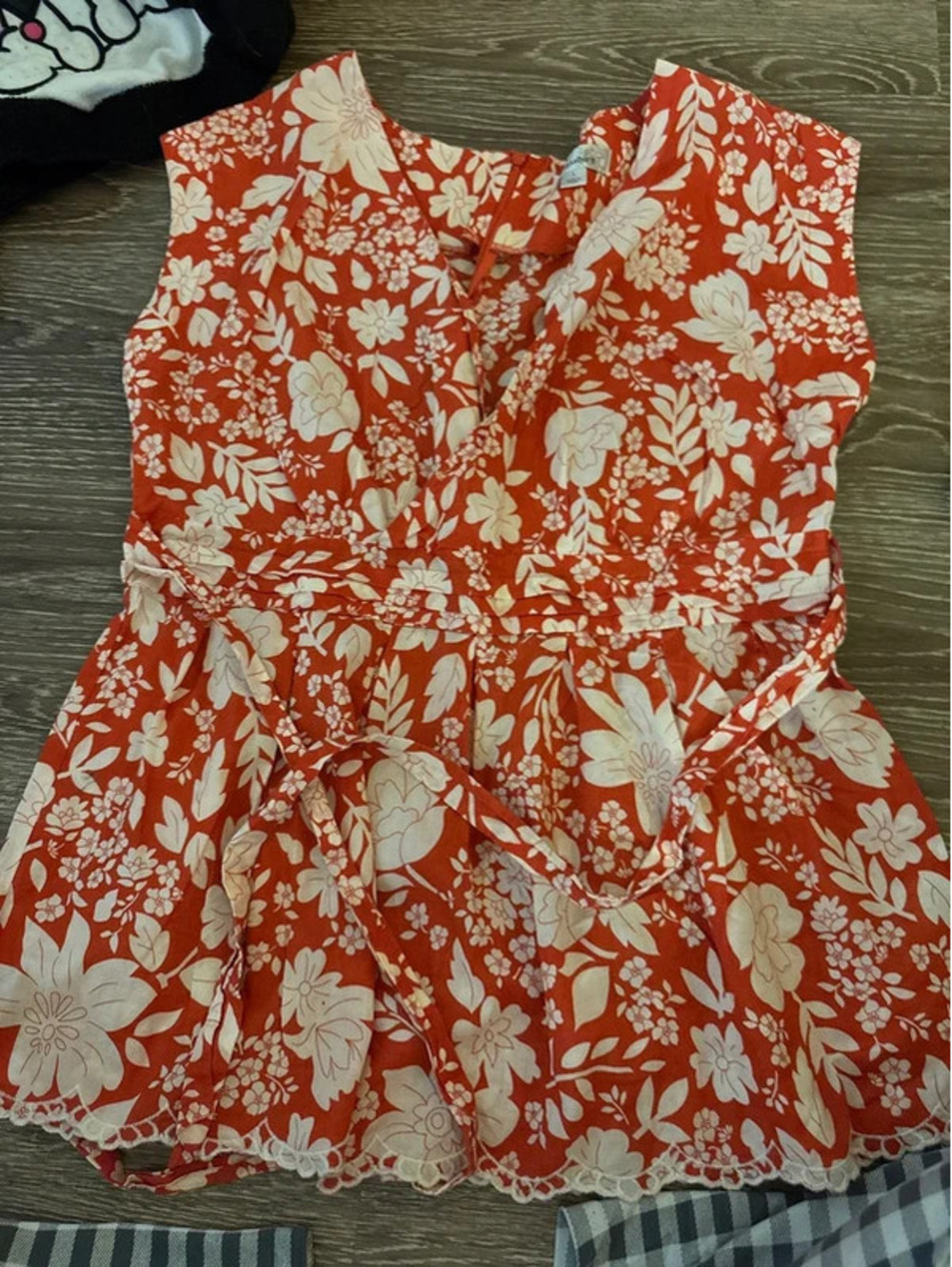 Women’s short sleeved blouse